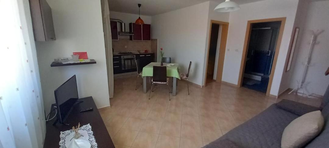 Apartments Buzleta II Fažana Eksteriør bilde