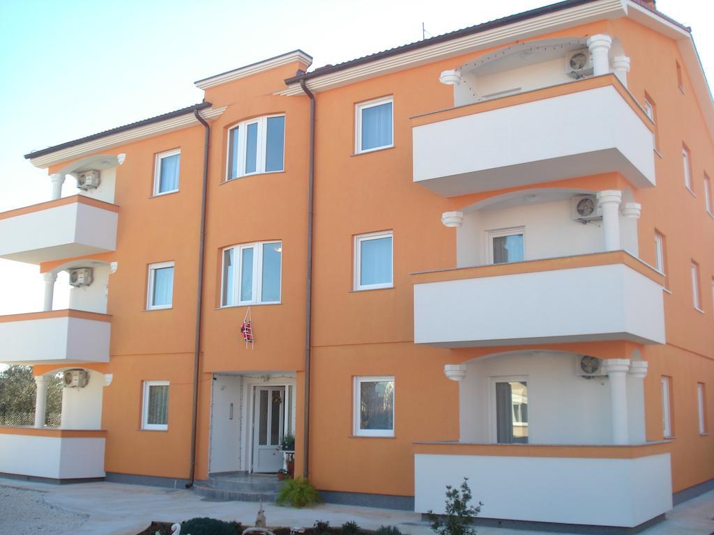 Apartments Buzleta II Fažana Eksteriør bilde