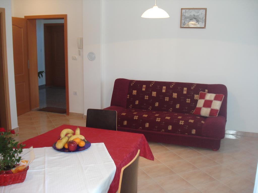 Apartments Buzleta II Fažana Rom bilde