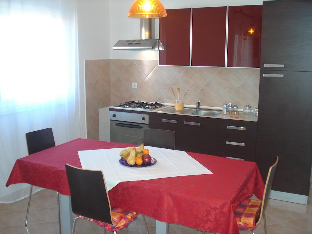 Apartments Buzleta II Fažana Rom bilde