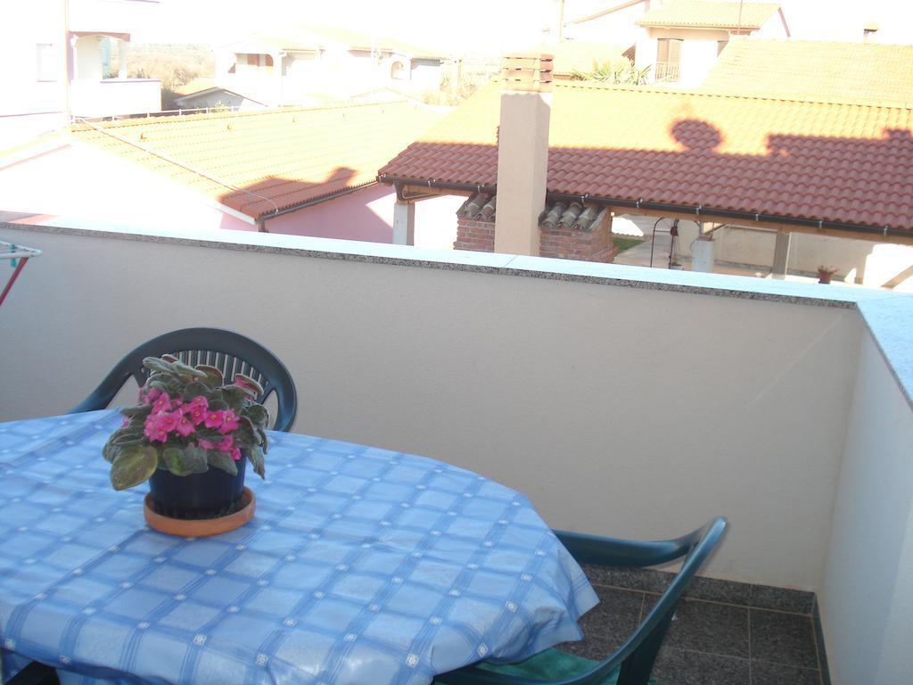 Apartments Buzleta II Fažana Rom bilde
